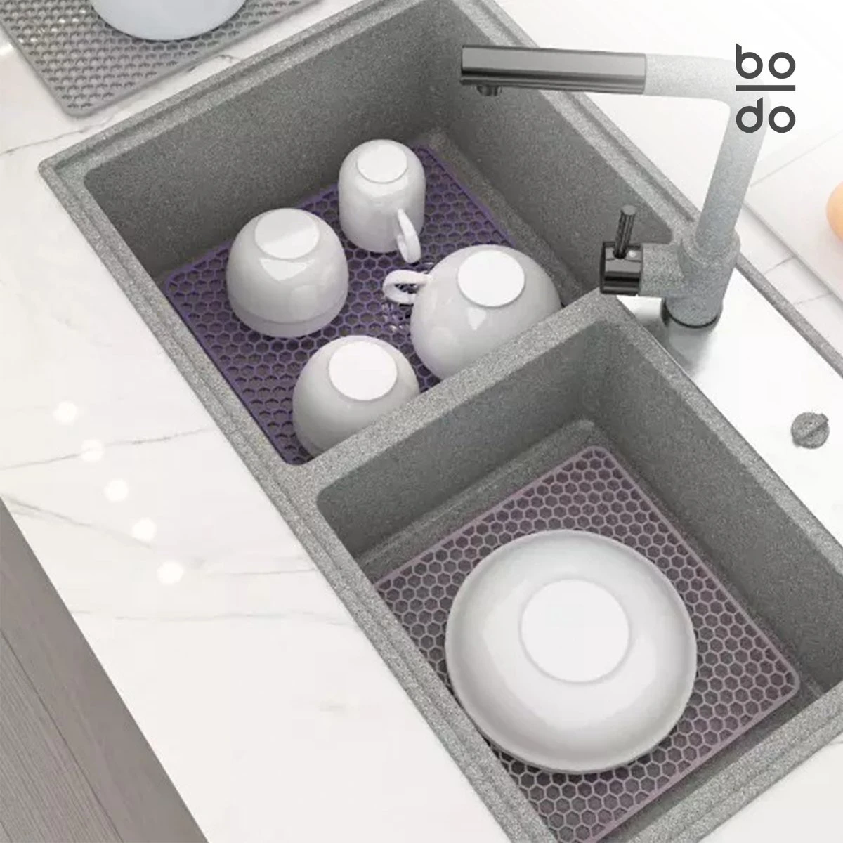 BODO Gootsteenmat Siliconen Donker Grijs - 30.5 X 30.5 Cm - Keuken Accessoires - Gootsteen Beschermer - Onderzetters Siliconen - Anti Kras - Gootsteen Accessoires 6 BODO Gootsteenmat Siliconen Donker Grijs - 30.5 X 30.5 Cm - Keuken Accessoires - Gootsteen Beschermer - Onderzetters Siliconen - Anti Kras - Gootsteen Accessoires - Afbeelding 4