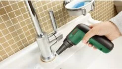 Bosch Universal Brush - Snoerloze Reiningsborstel -Schone Winkel 1200x681 1