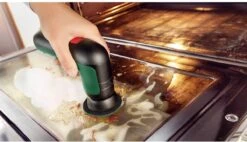 Bosch Universal Brush - Snoerloze Reiningsborstel -Schone Winkel 1200x688 2