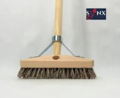 Synx Tools Luiwagen Union 22cm - Tegel Bezem Schrobber- Bezemsteel - Schoonmaakbezem - Schrobborstels - Bezems Met Steel 150 Cm -Schone Winkel 1200x987 3