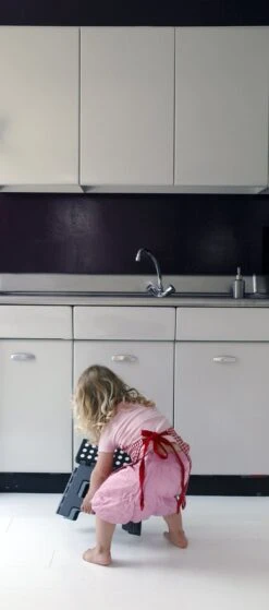 PUHLMANN - Inklapbare Kruk, JAMES, Plastic, Grijs, 22 Cm Hoog, Max 100 Kilo -Schone Winkel 530x1200